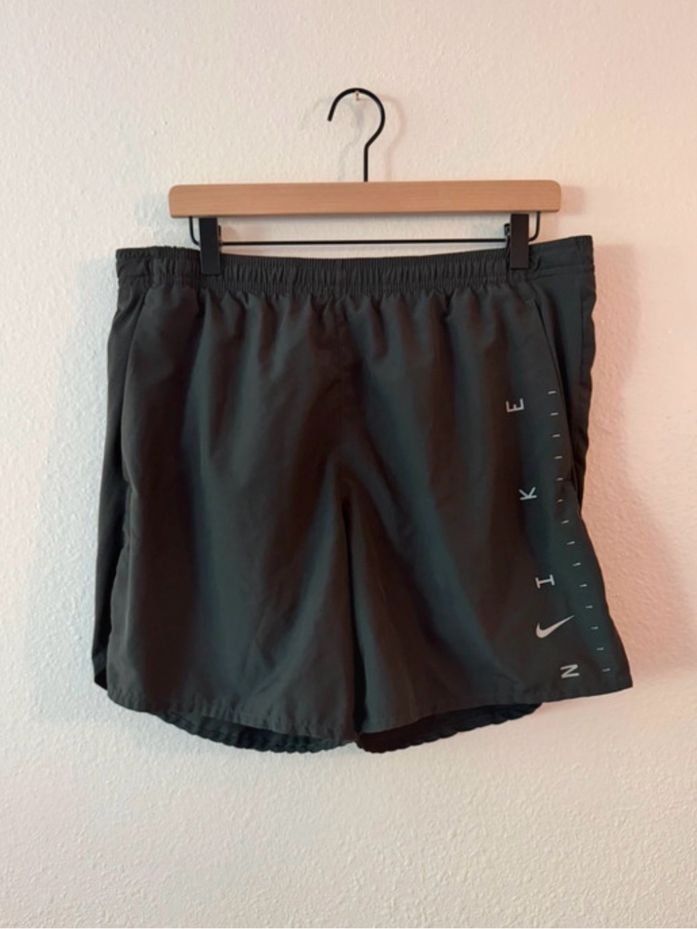 Nike Men’s Black Athletic Shorts with Side Logo